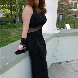 Long black prom dress